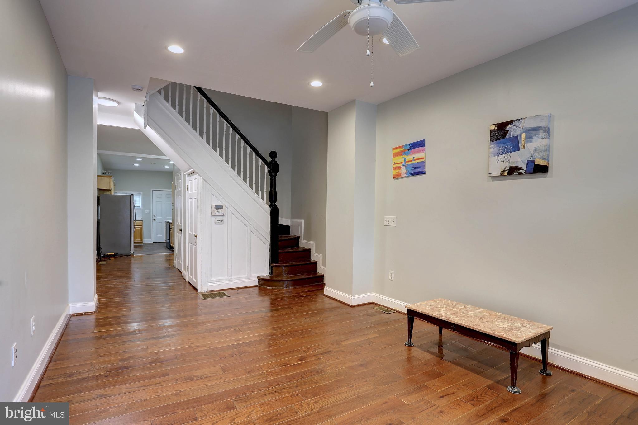 BARCLAY - Residential