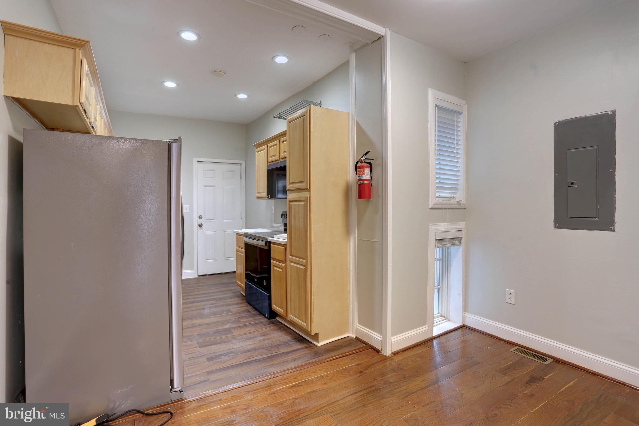 BARCLAY - Residential