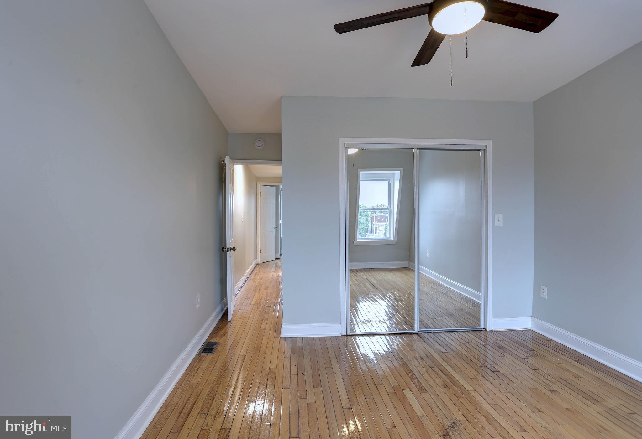 BARCLAY - Residential
