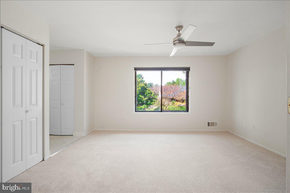 OLNEY SQUARE - Residential