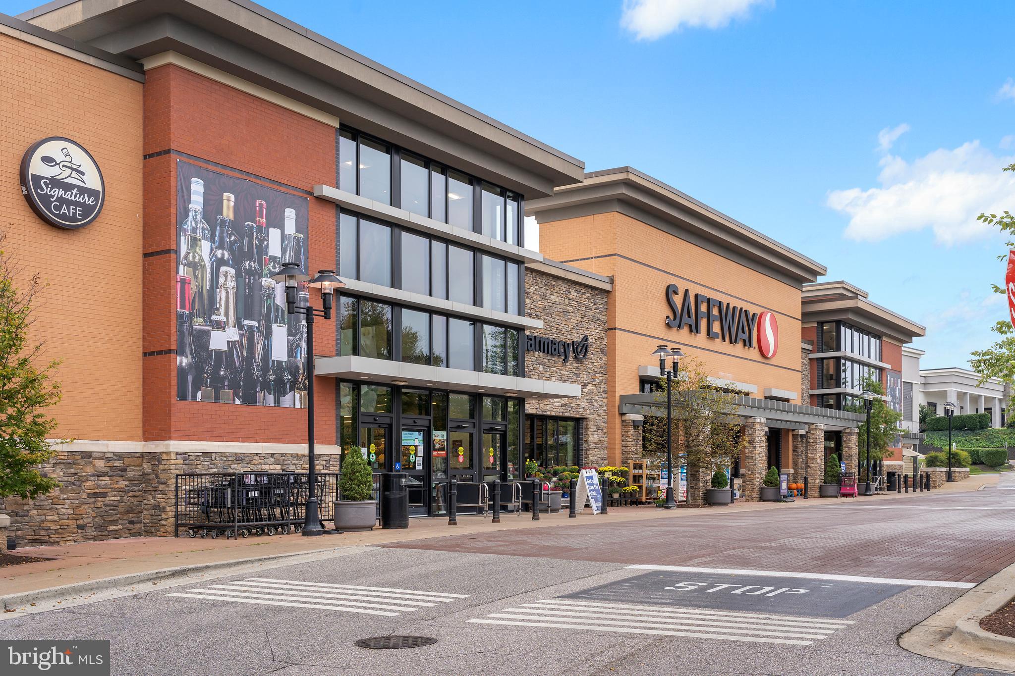 OLNEY SQUARE - Residential