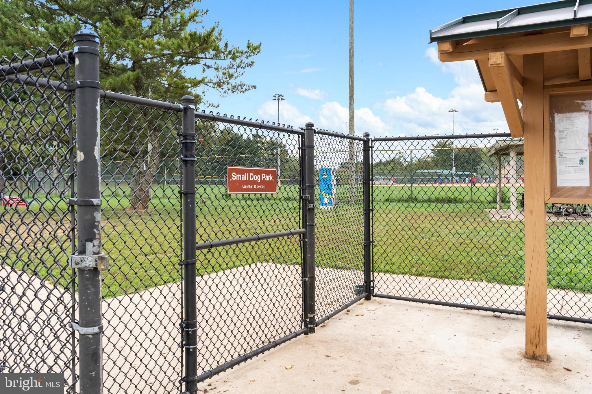 OLNEY SQUARE - Residential