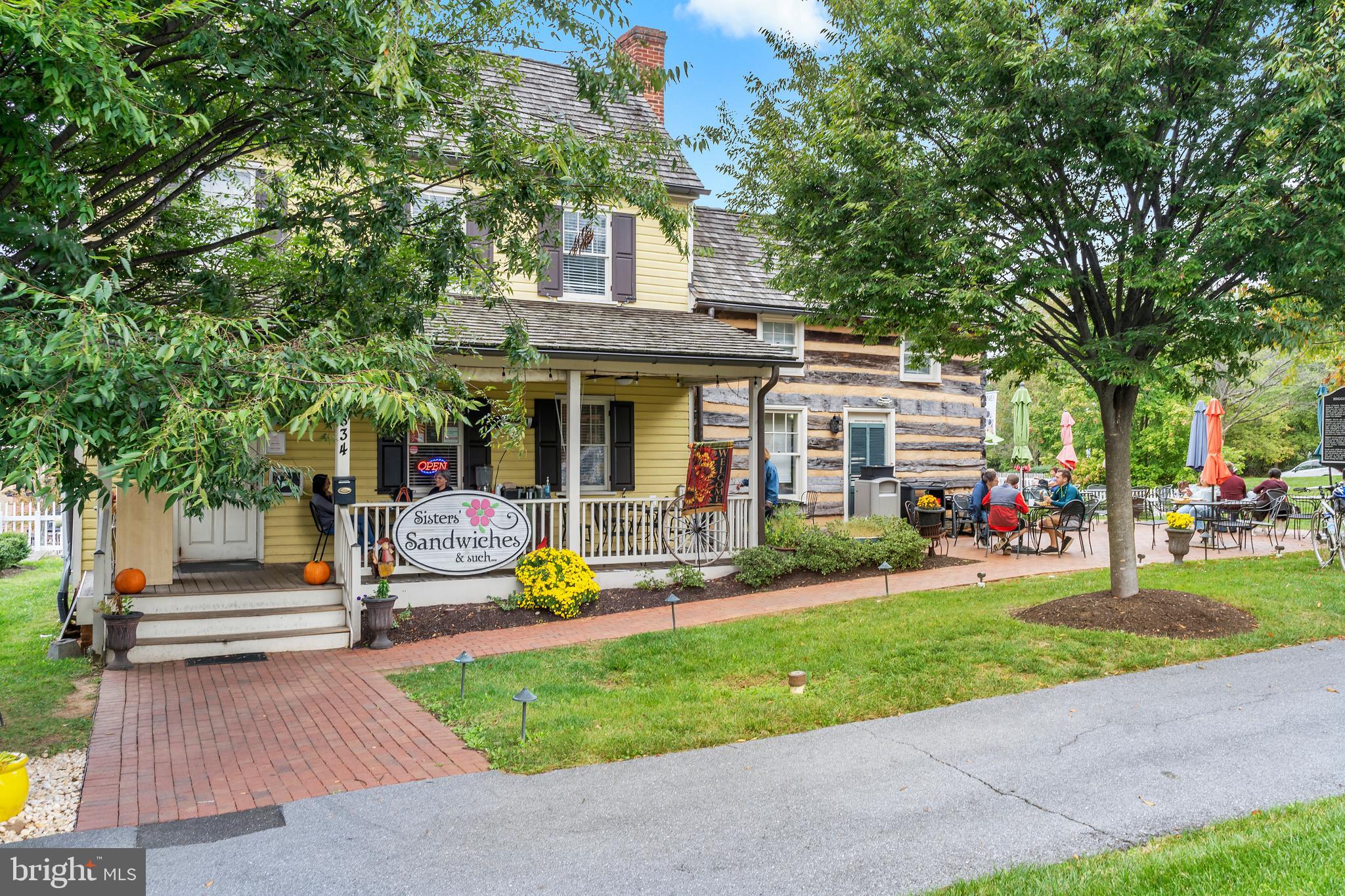 OLNEY SQUARE - Residential