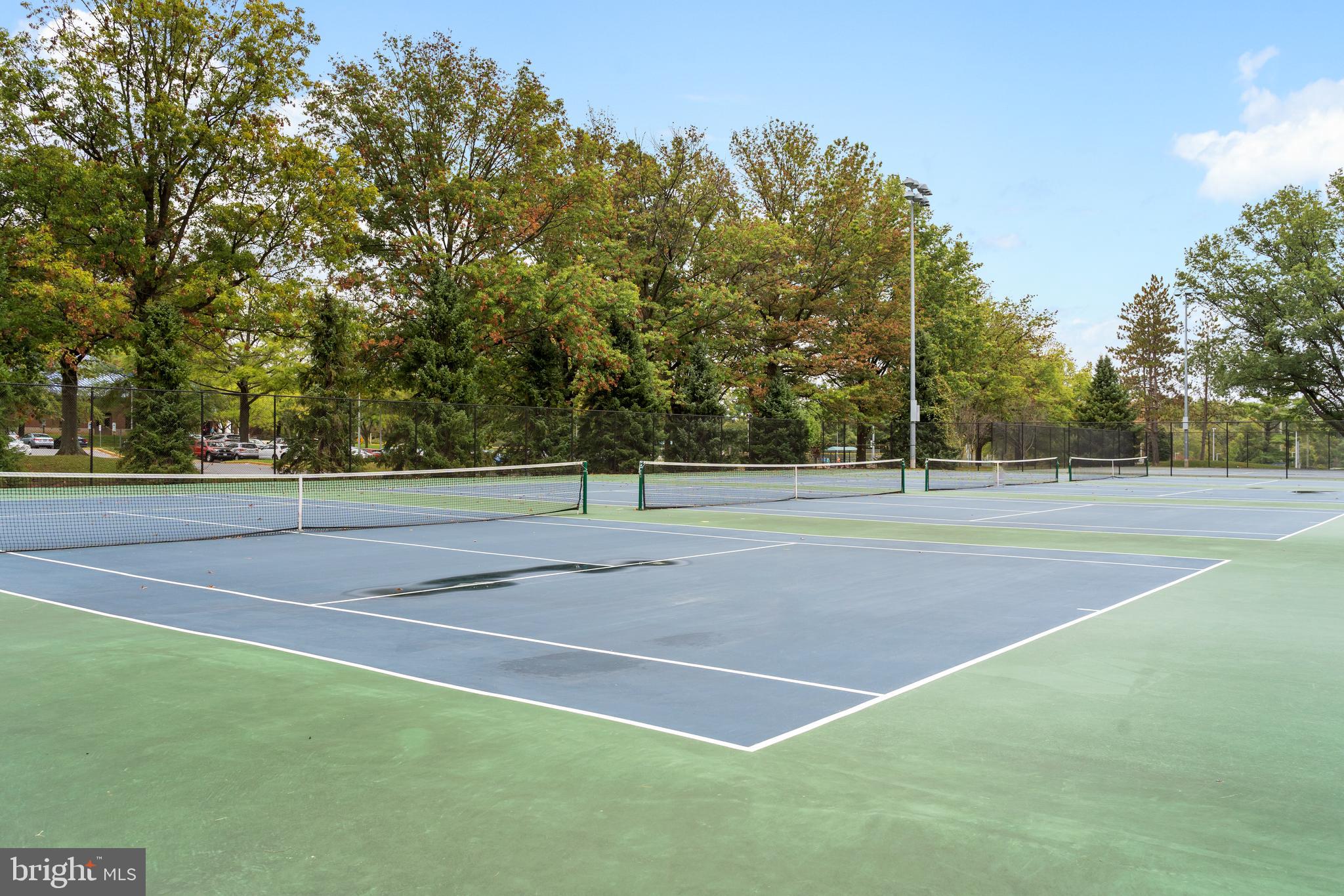 OLNEY SQUARE - Residential