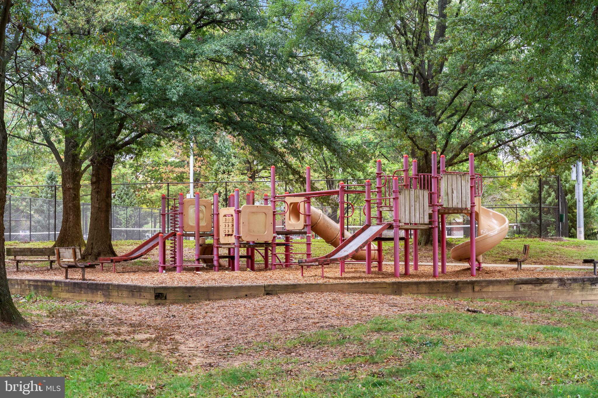 OLNEY SQUARE - Residential