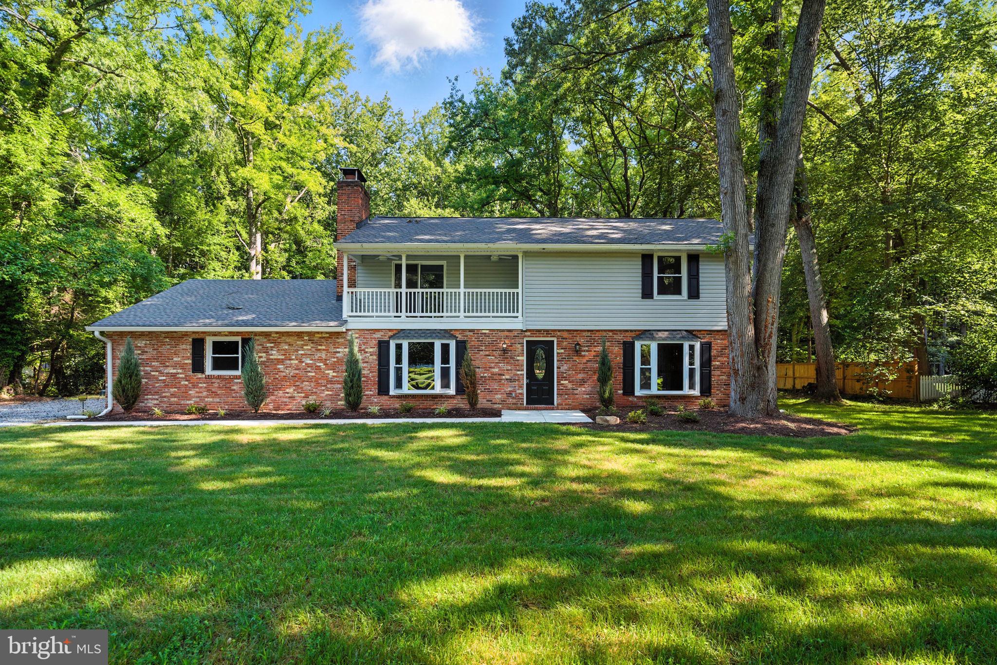 HALLOWING POINT RIVER ESTATES - Residential