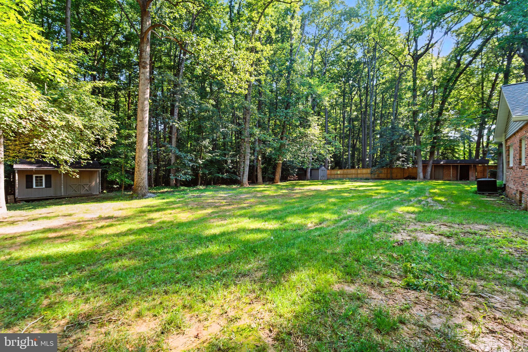 HALLOWING POINT RIVER ESTATES - Residential