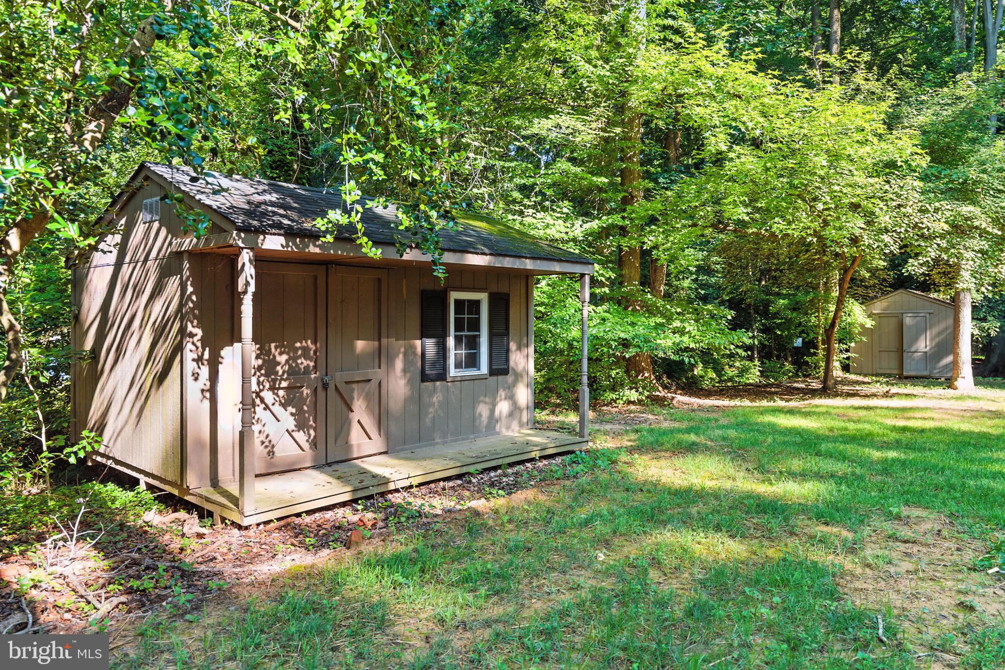 HALLOWING POINT RIVER ESTATES - Residential