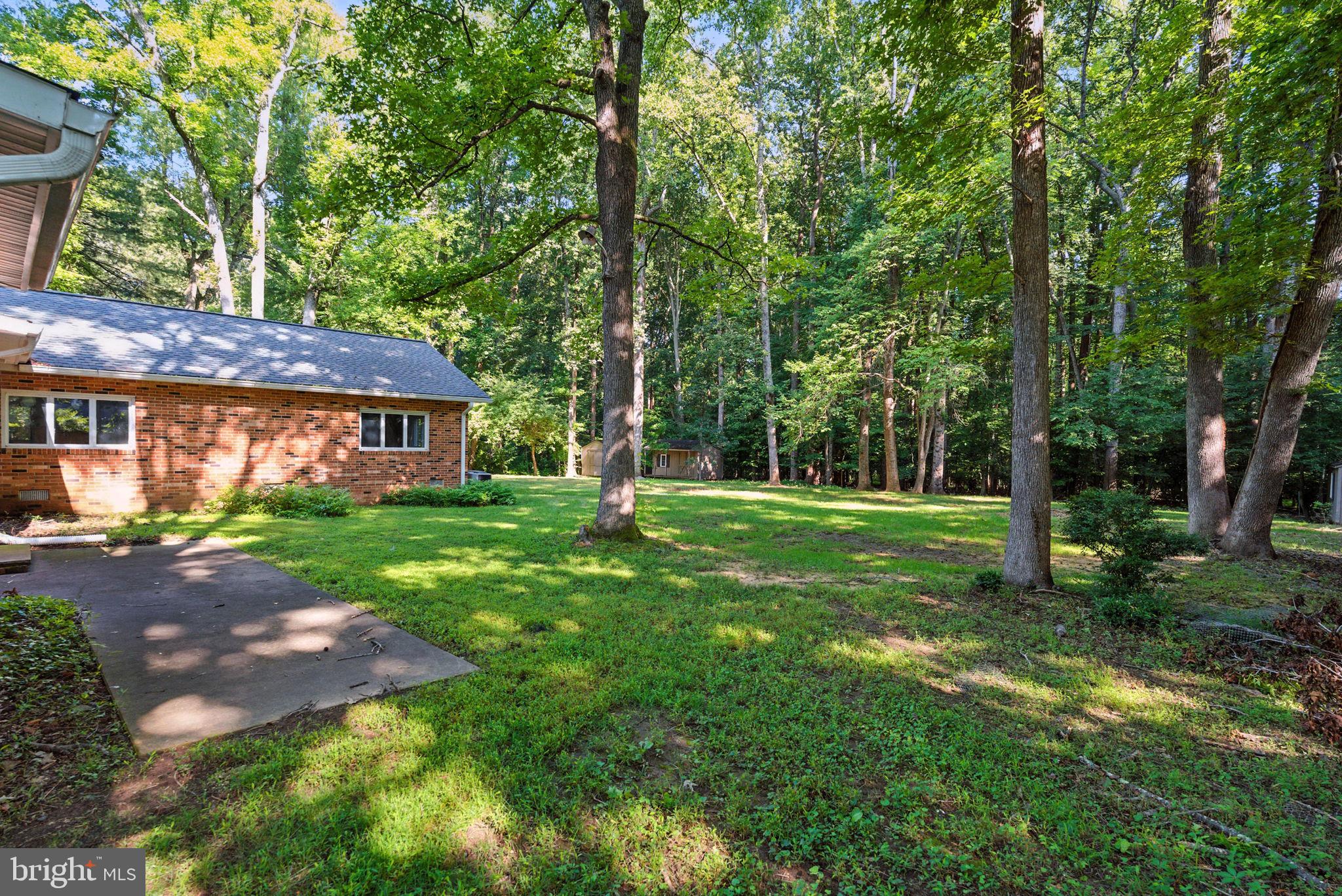 HALLOWING POINT RIVER ESTATES - Residential