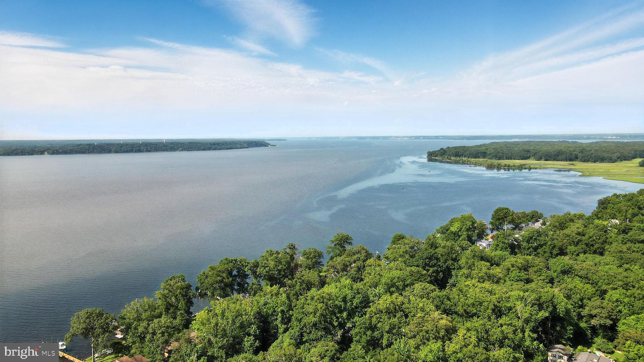 HALLOWING POINT RIVER ESTATES - Residential