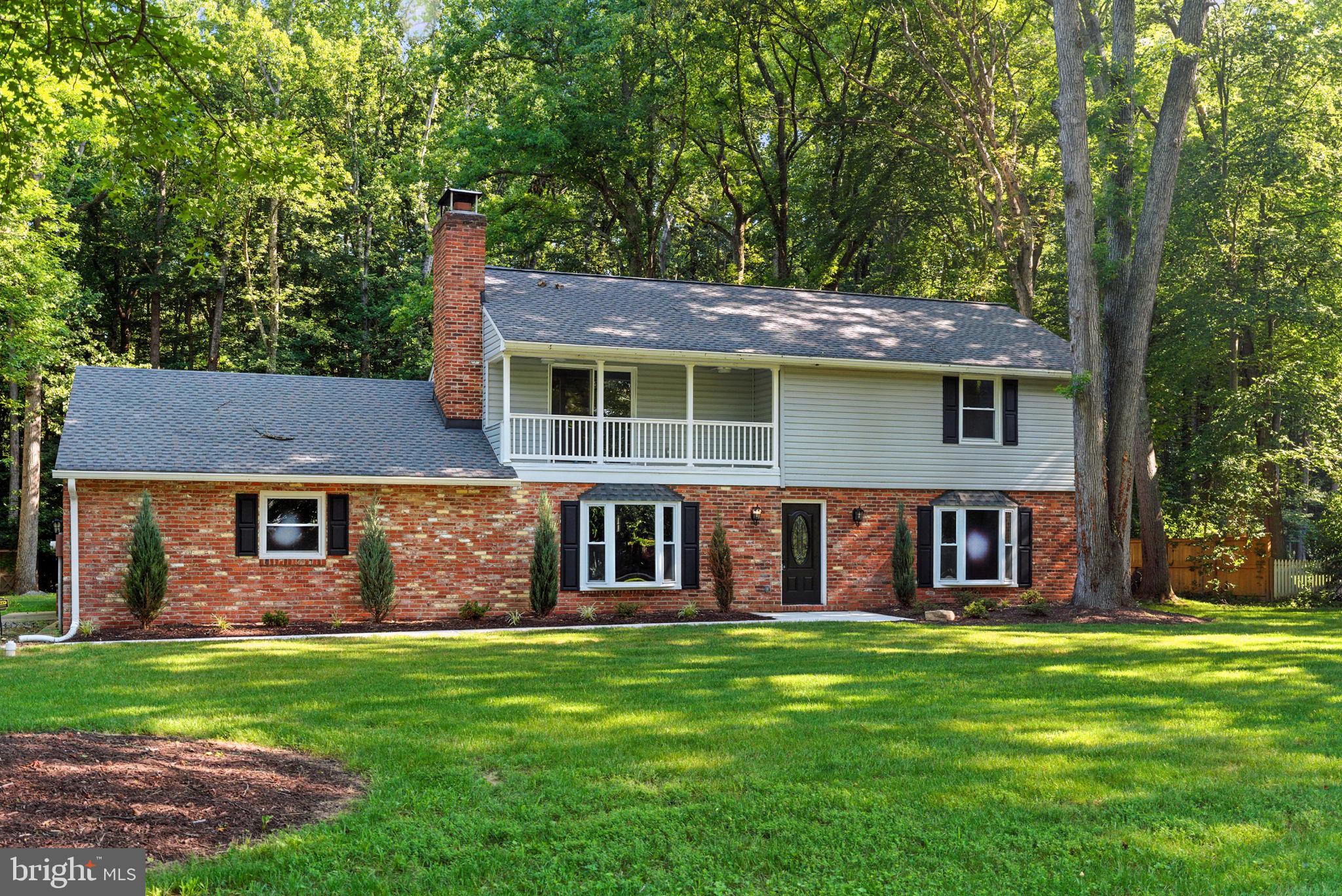 HALLOWING POINT RIVER ESTATES - Residential