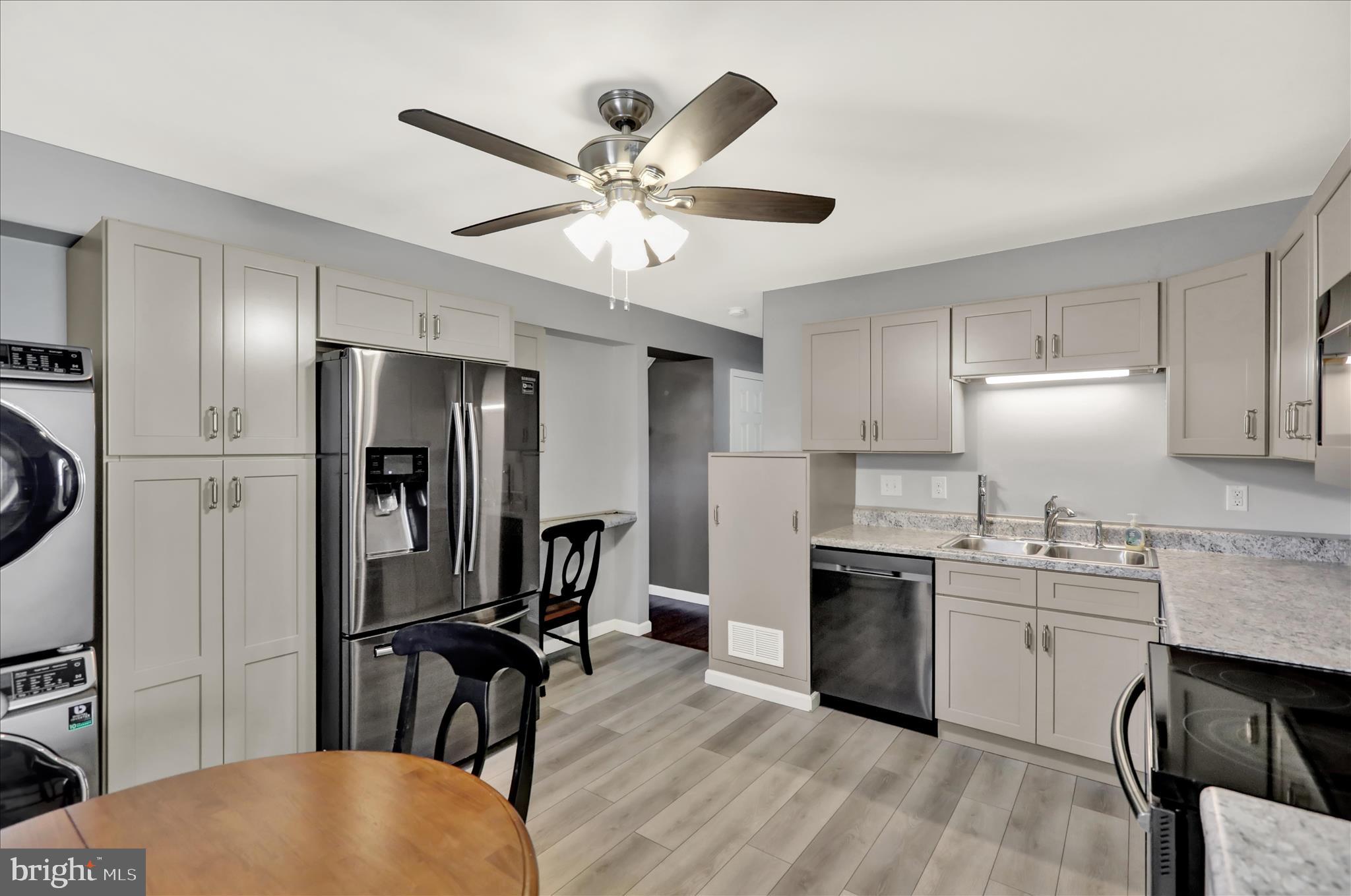 CHEROKEE RANCH - Residential