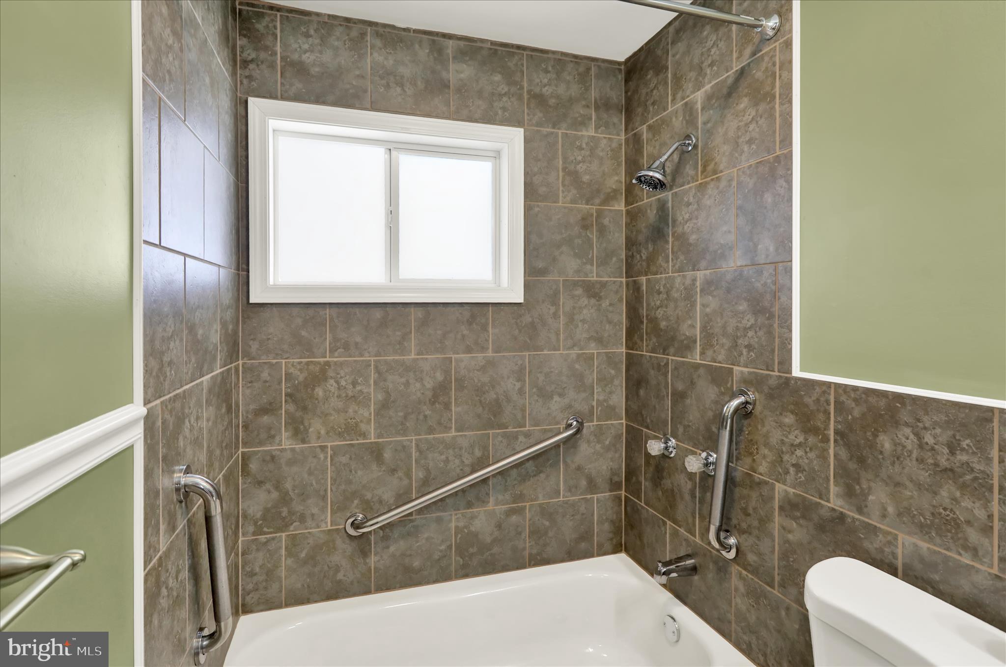 CHEROKEE RANCH - Residential