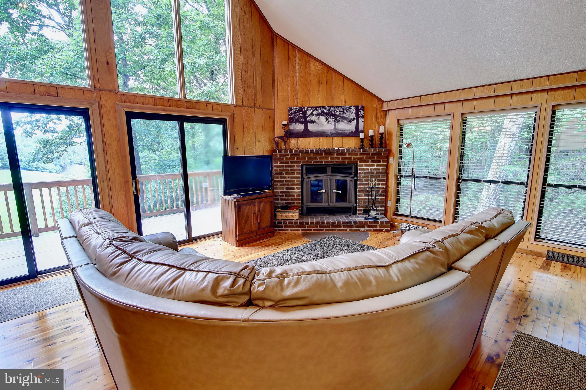 THE WOODS - Residential