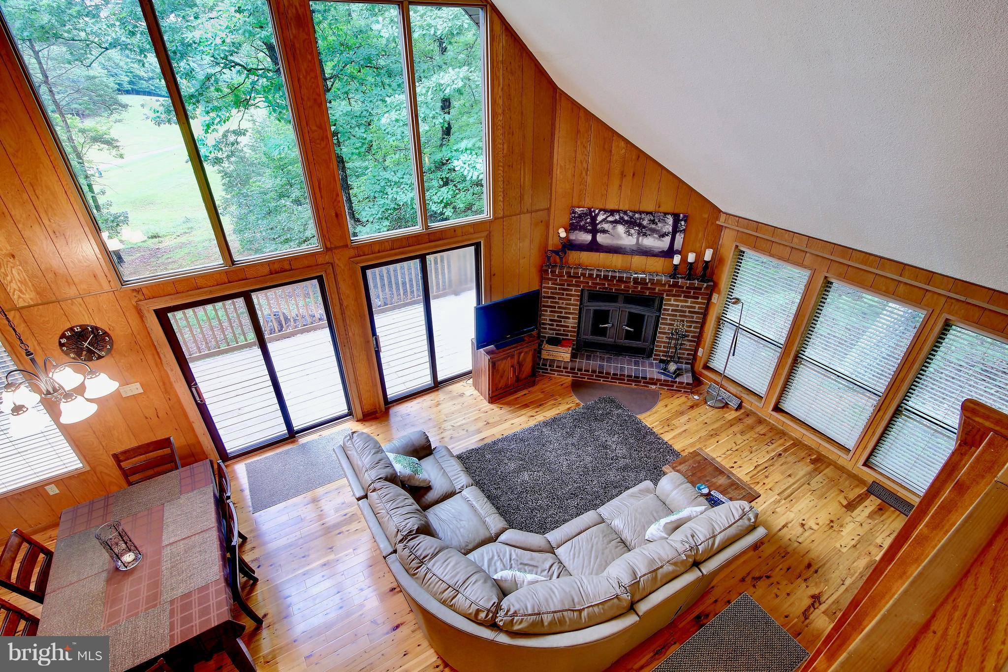 THE WOODS - Residential