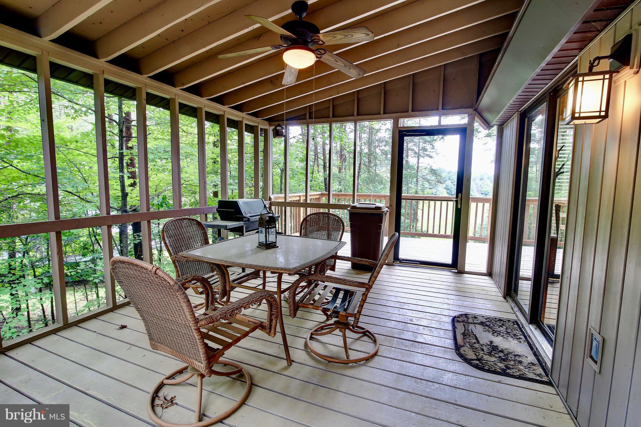 THE WOODS - Residential