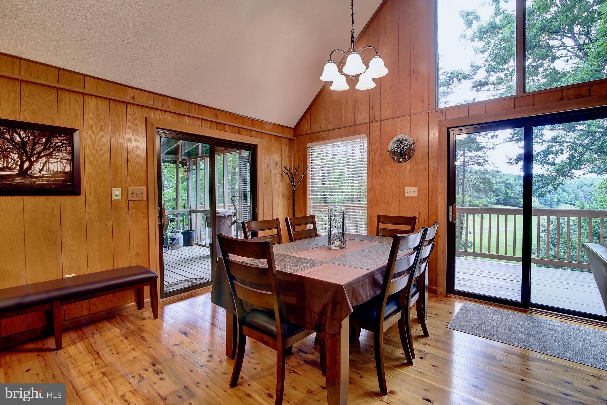 THE WOODS - Residential