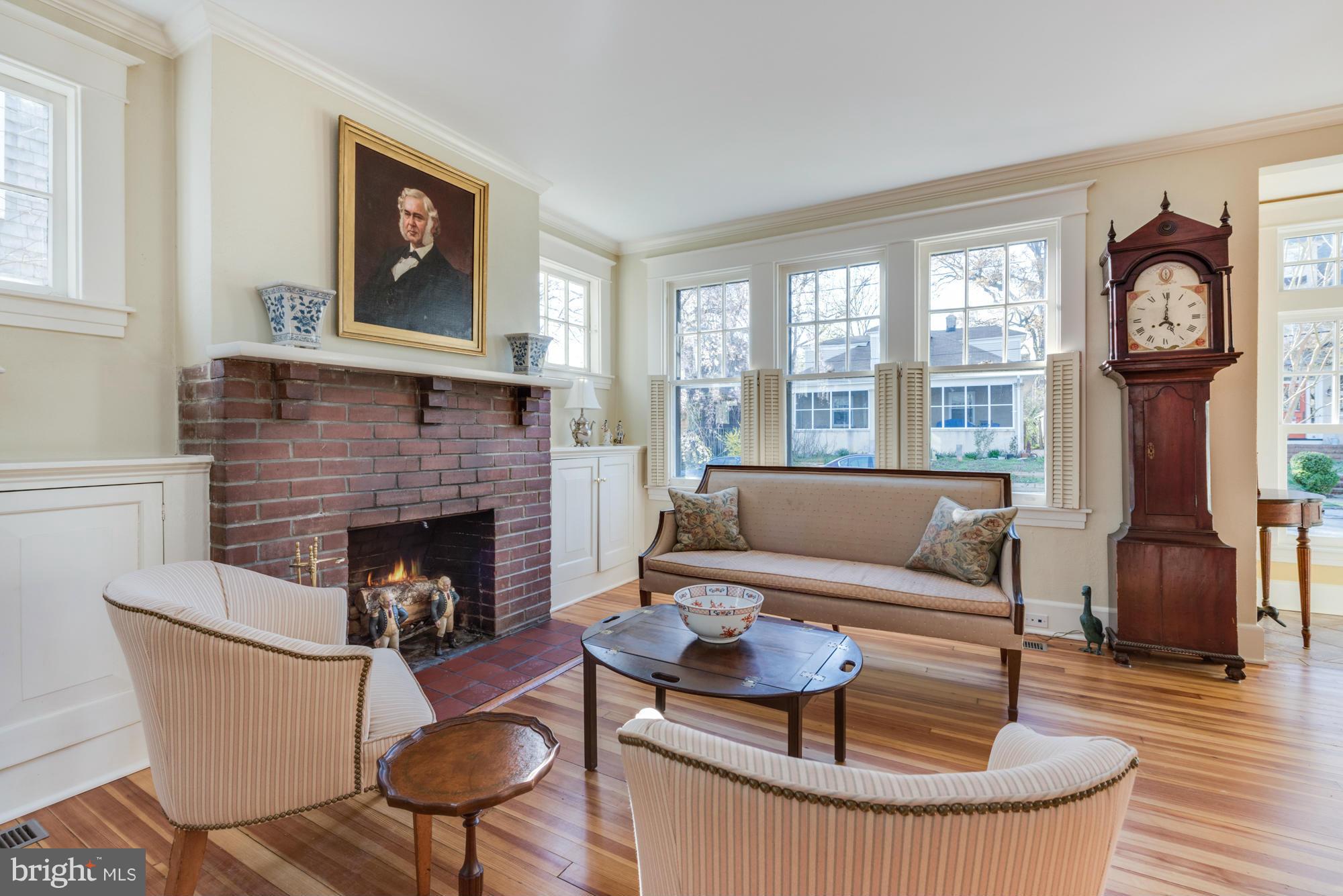 MURRAY HILL - Residential