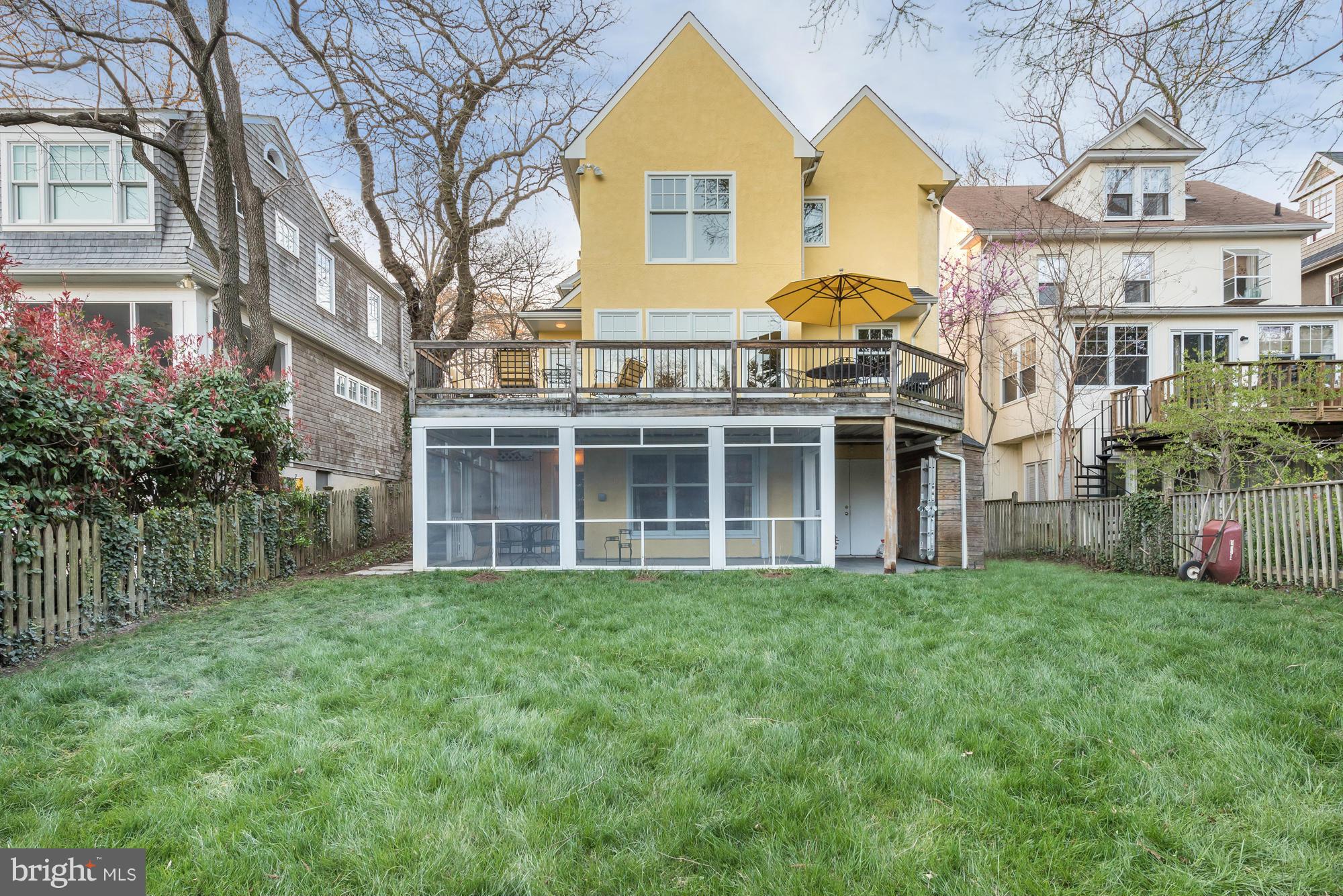 MURRAY HILL - Residential