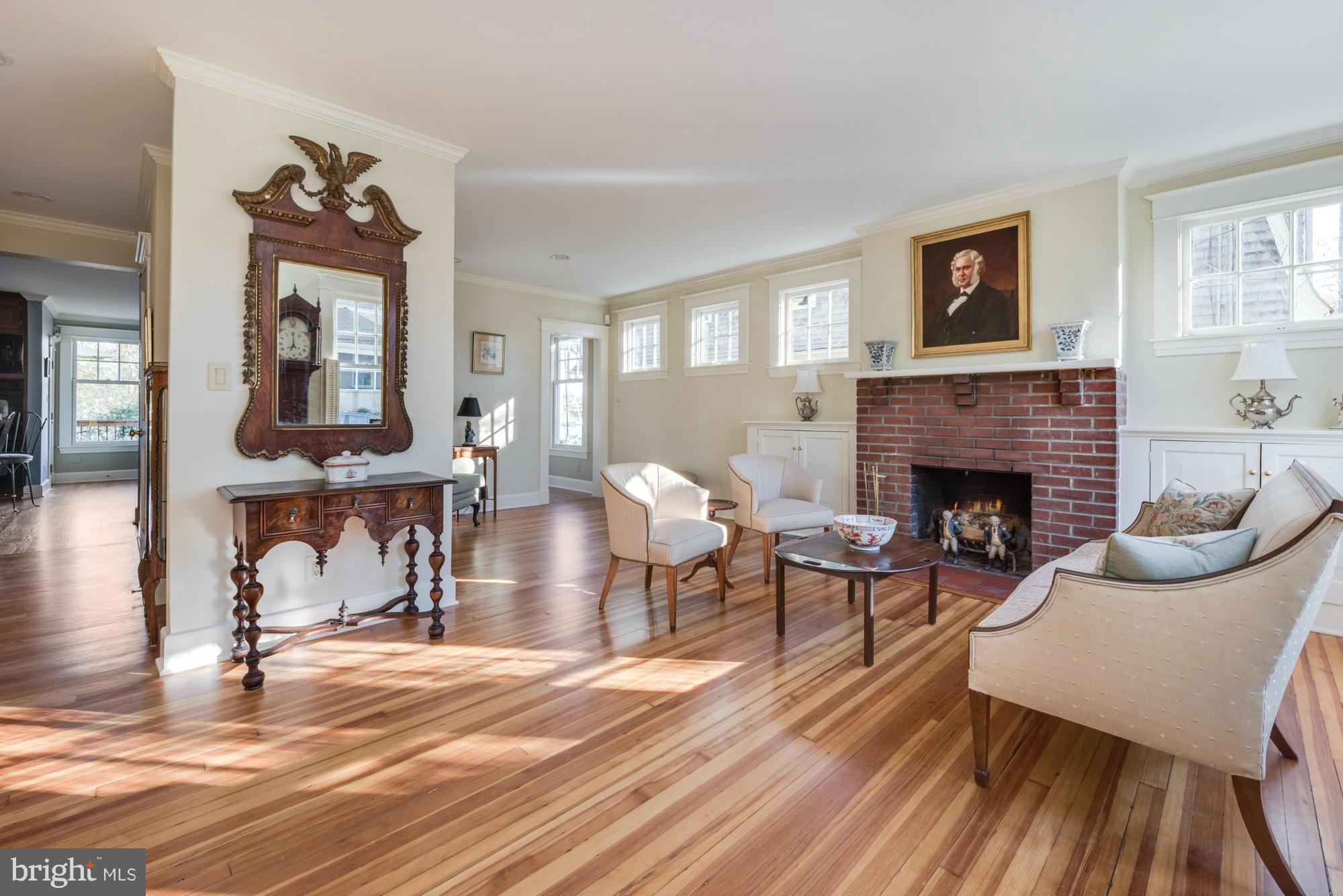 MURRAY HILL - Residential