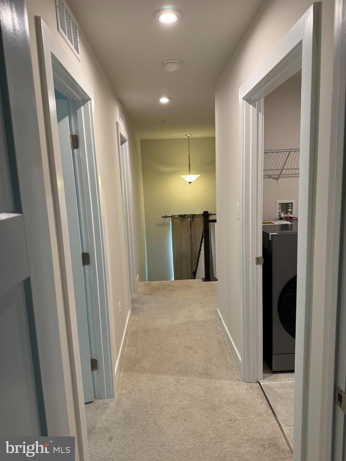 BRENTWOOD - Residential Lease