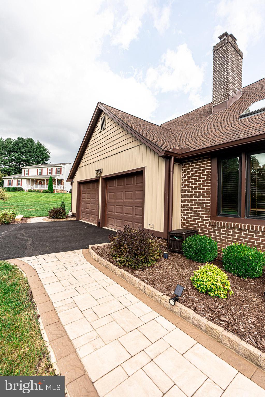 2308 SHEPHERD COURT