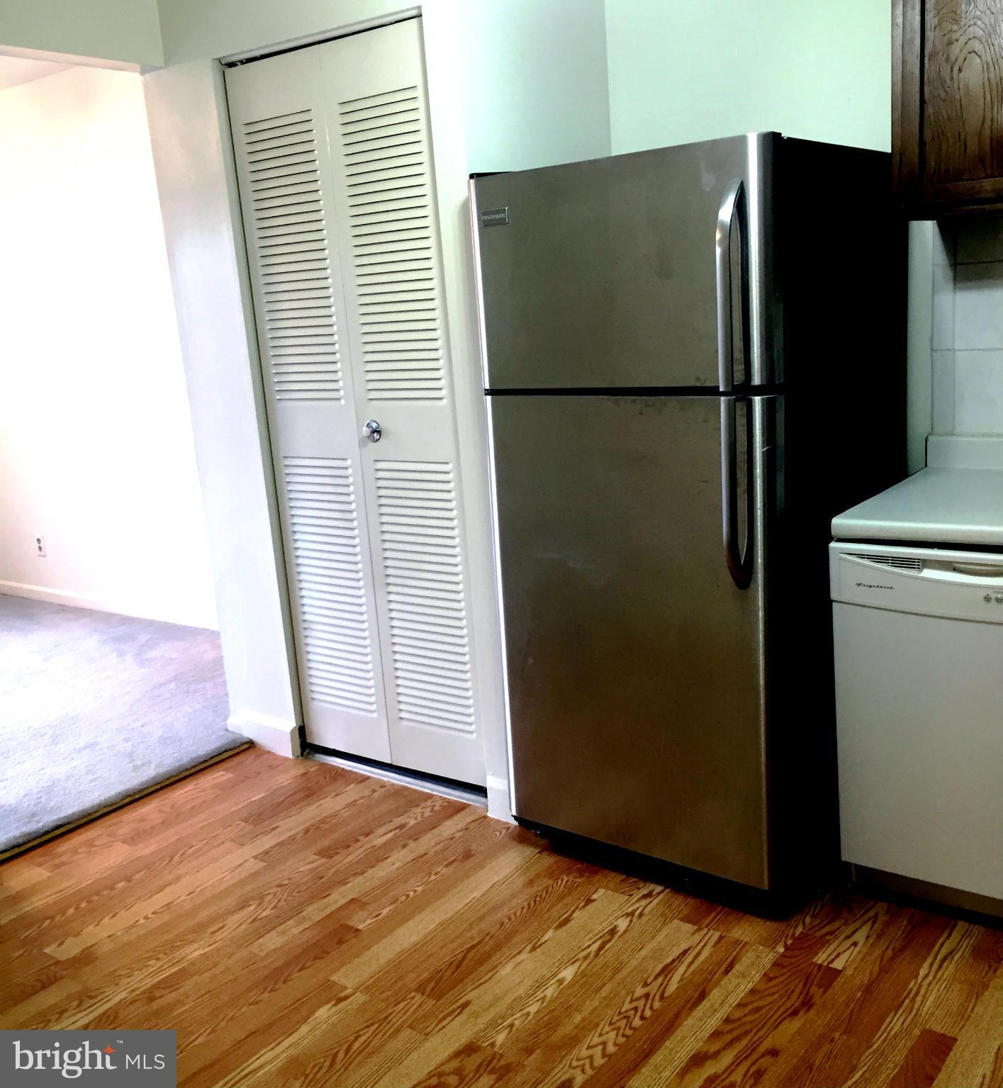 HERITAGE COURT - Residential Lease