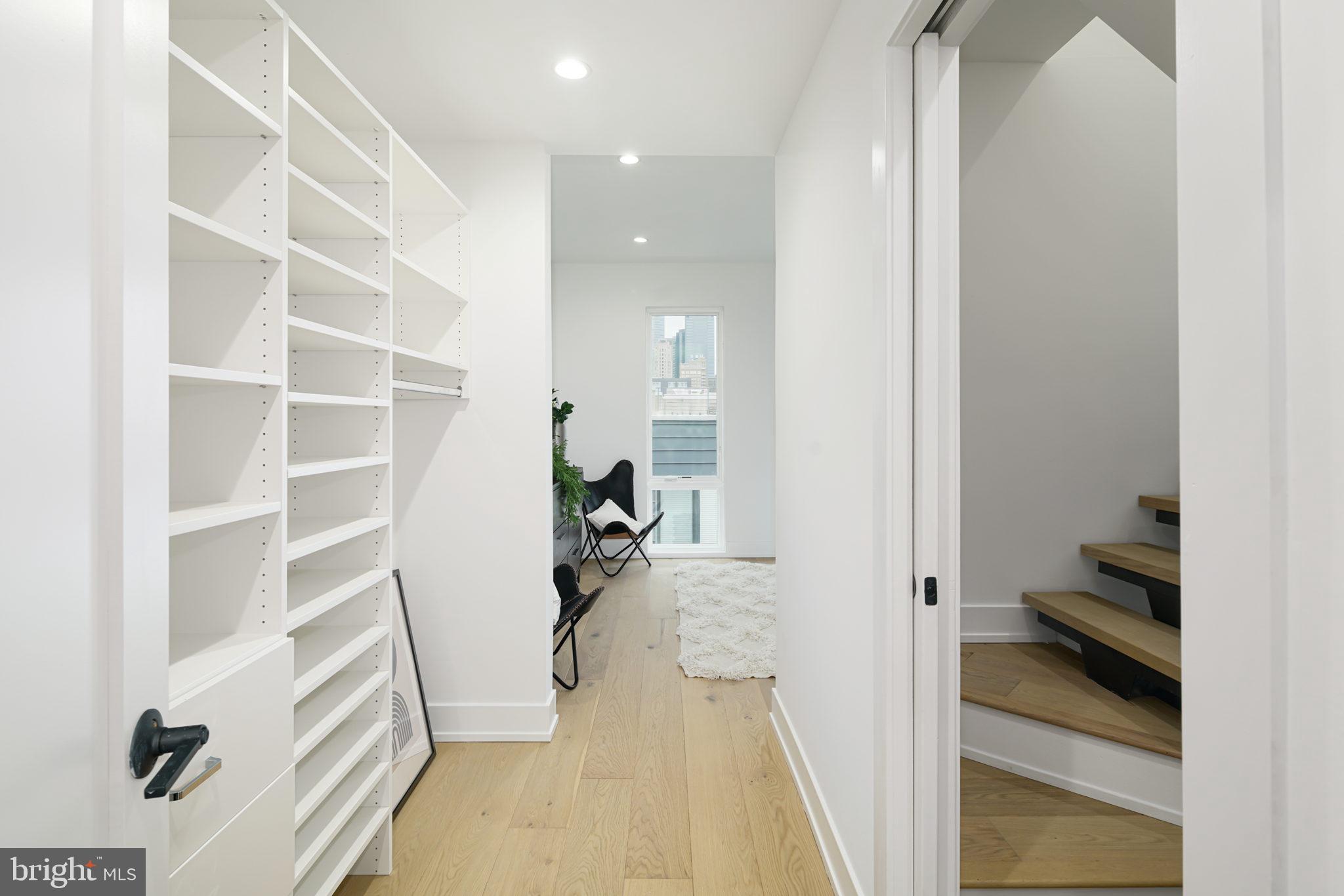 GRADUATE HOSPITAL - Residential