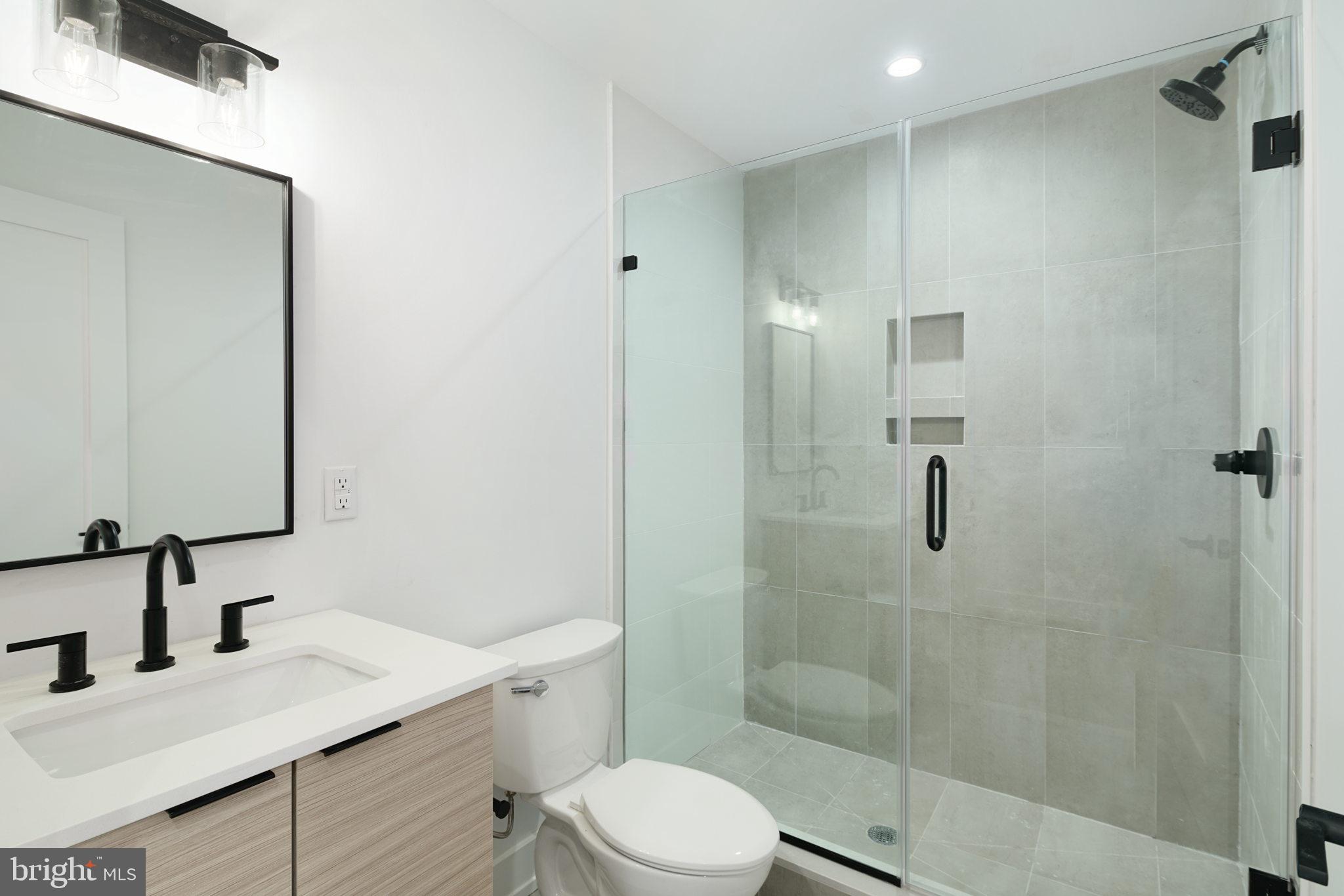 GRADUATE HOSPITAL - Residential