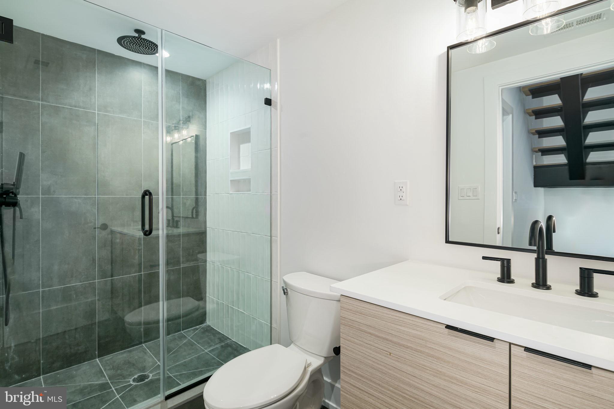 GRADUATE HOSPITAL - Residential