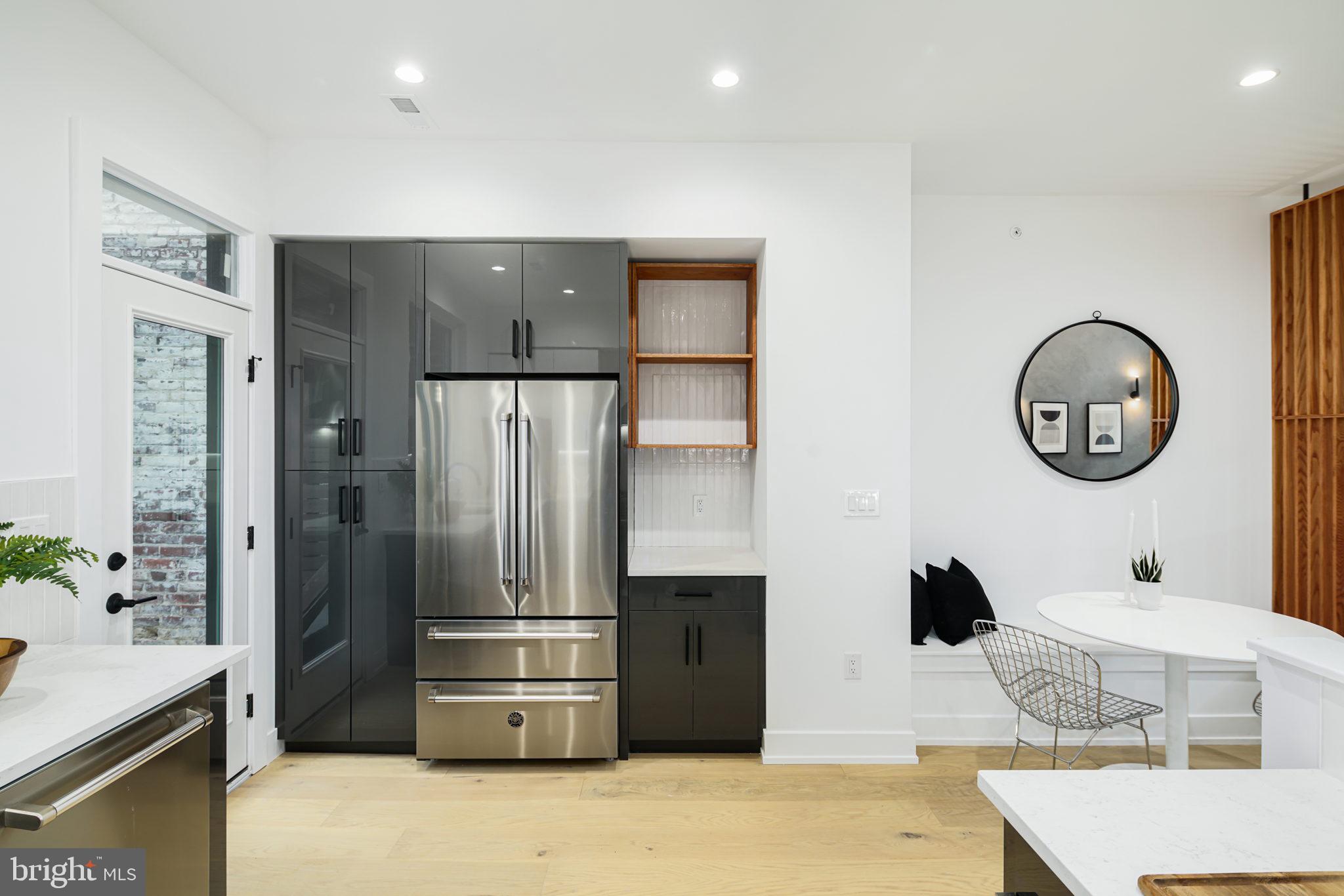 GRADUATE HOSPITAL - Residential