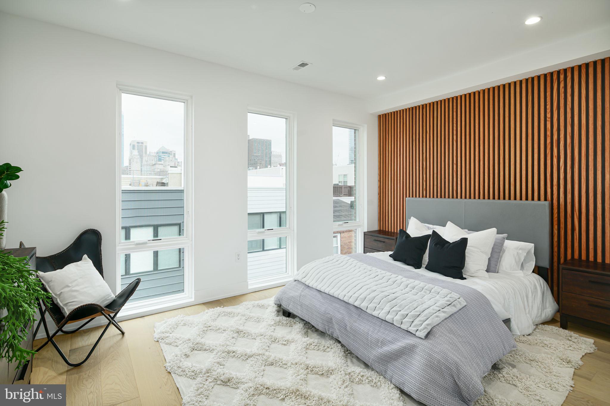 GRADUATE HOSPITAL - Residential