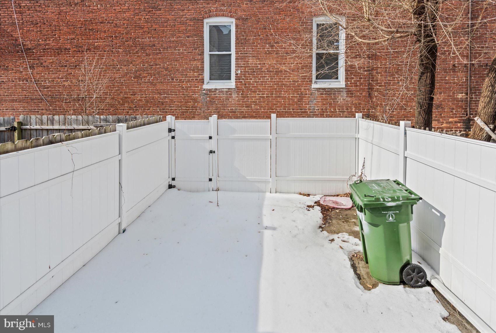 ROSEMONT - Residential