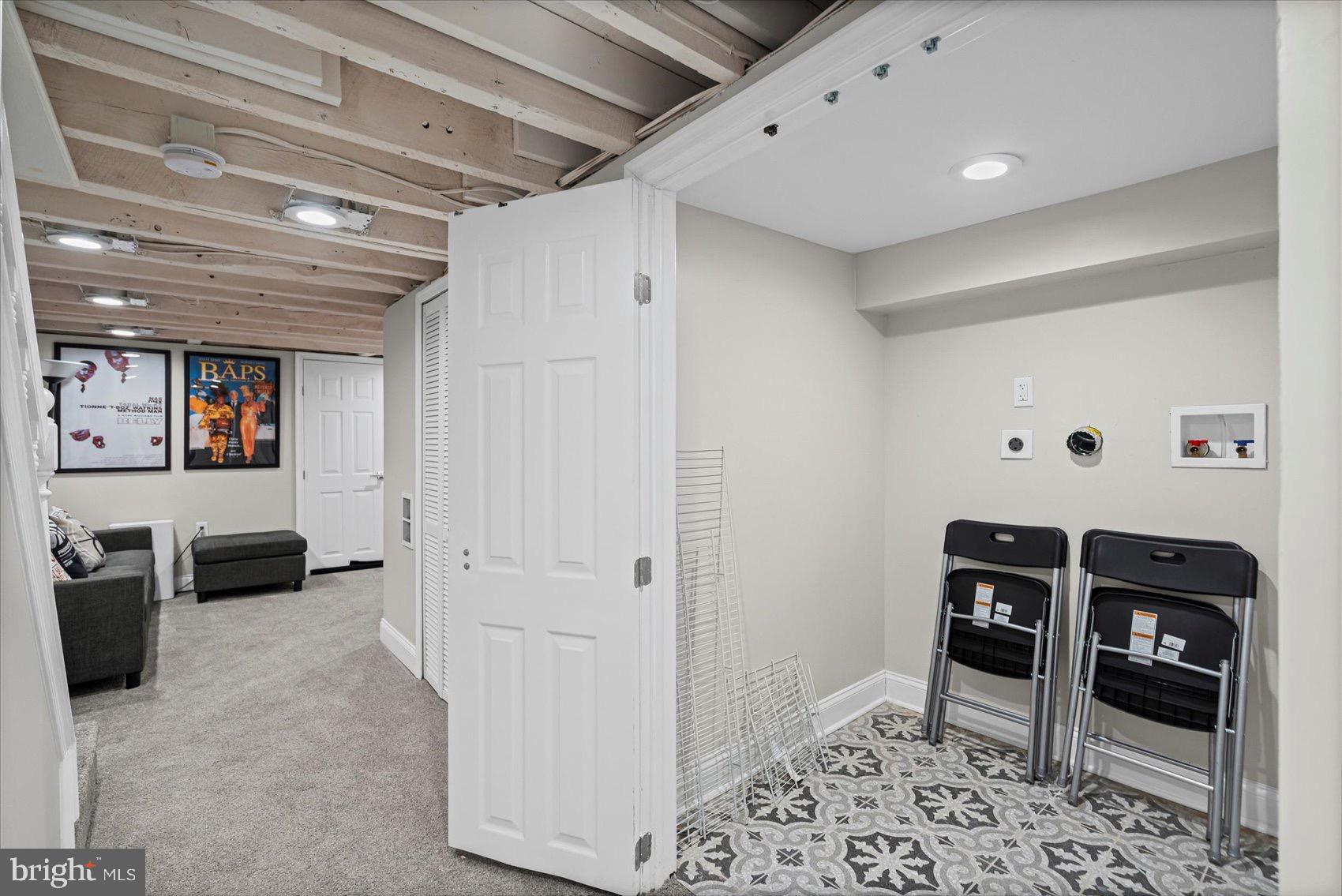 ROSEMONT - Residential