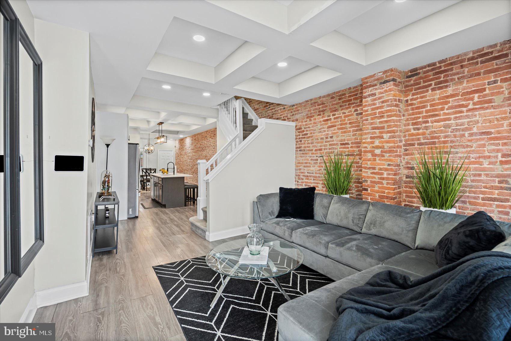 ROSEMONT - Residential