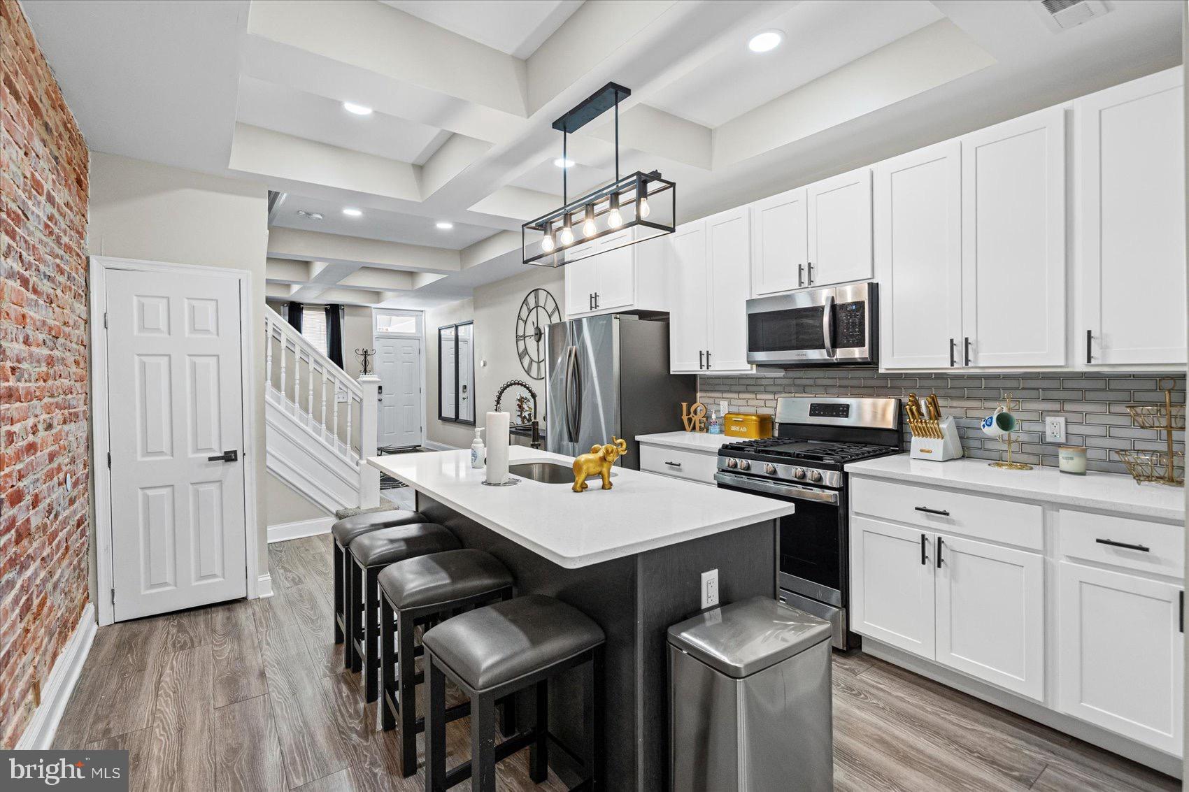 ROSEMONT - Residential