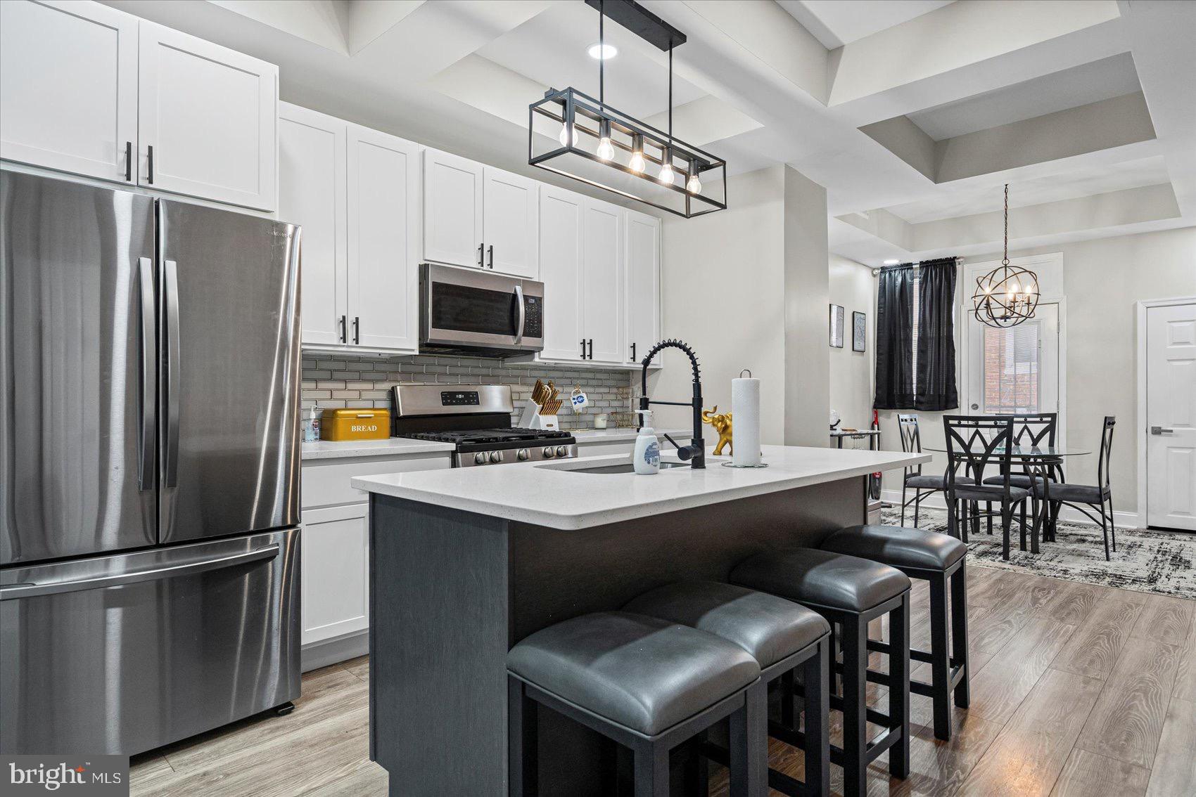 ROSEMONT - Residential