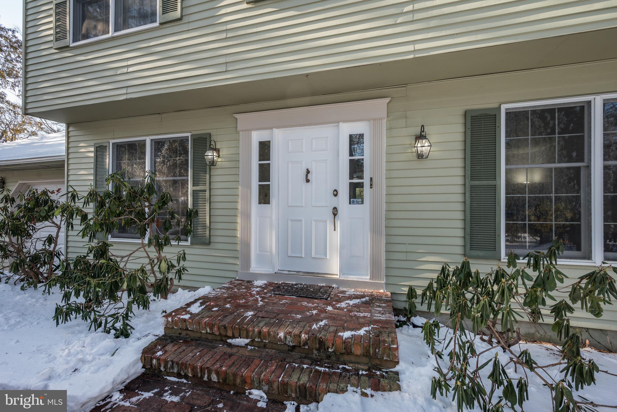 SHERWOOD FOREST - Residential