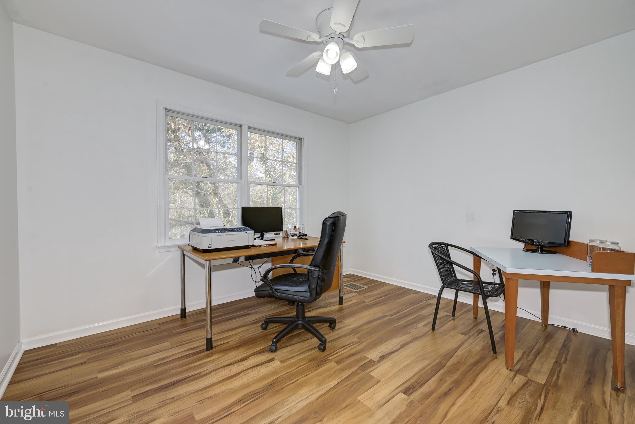 SHERWOOD FOREST - Residential