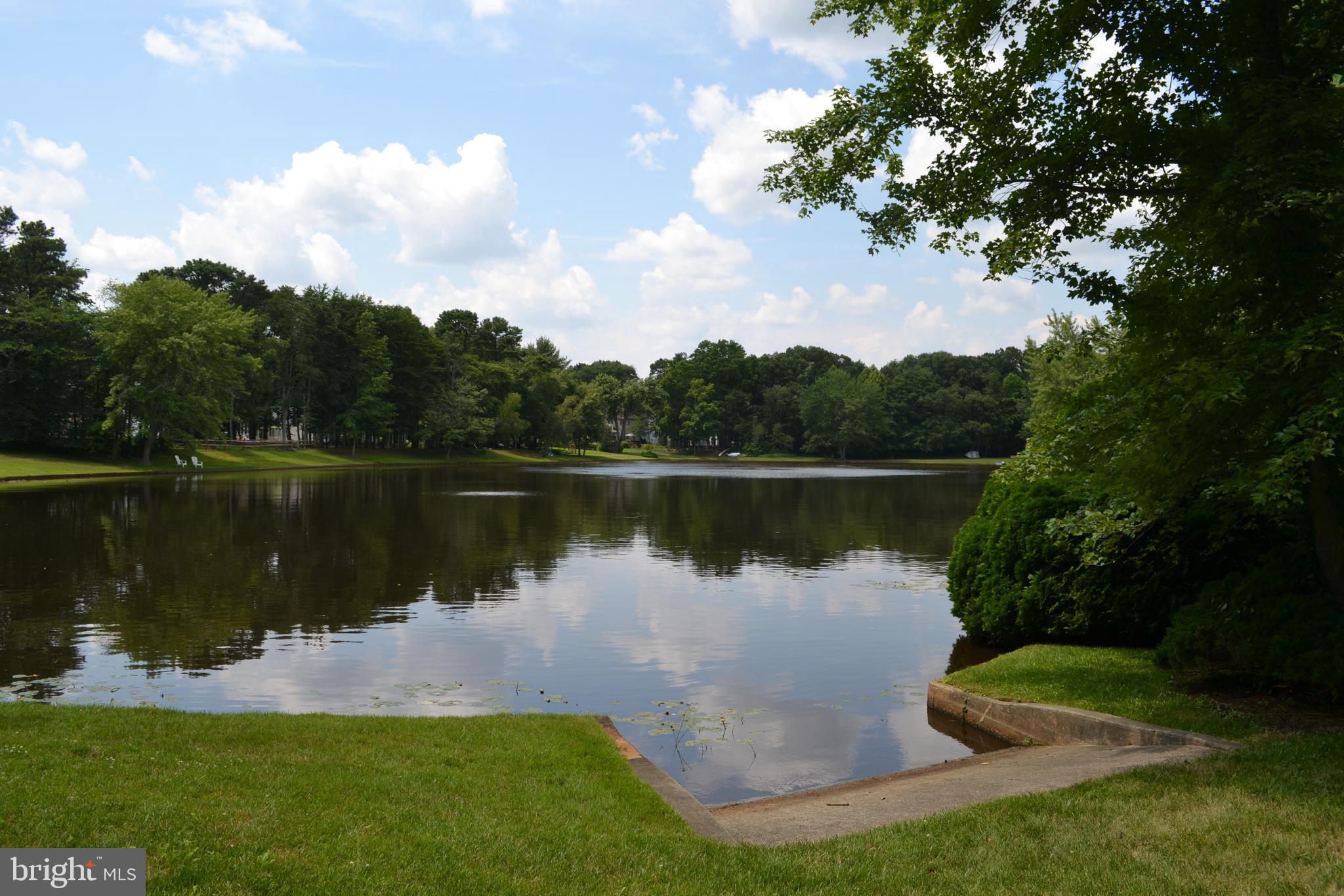 SHERWOOD FOREST - Residential