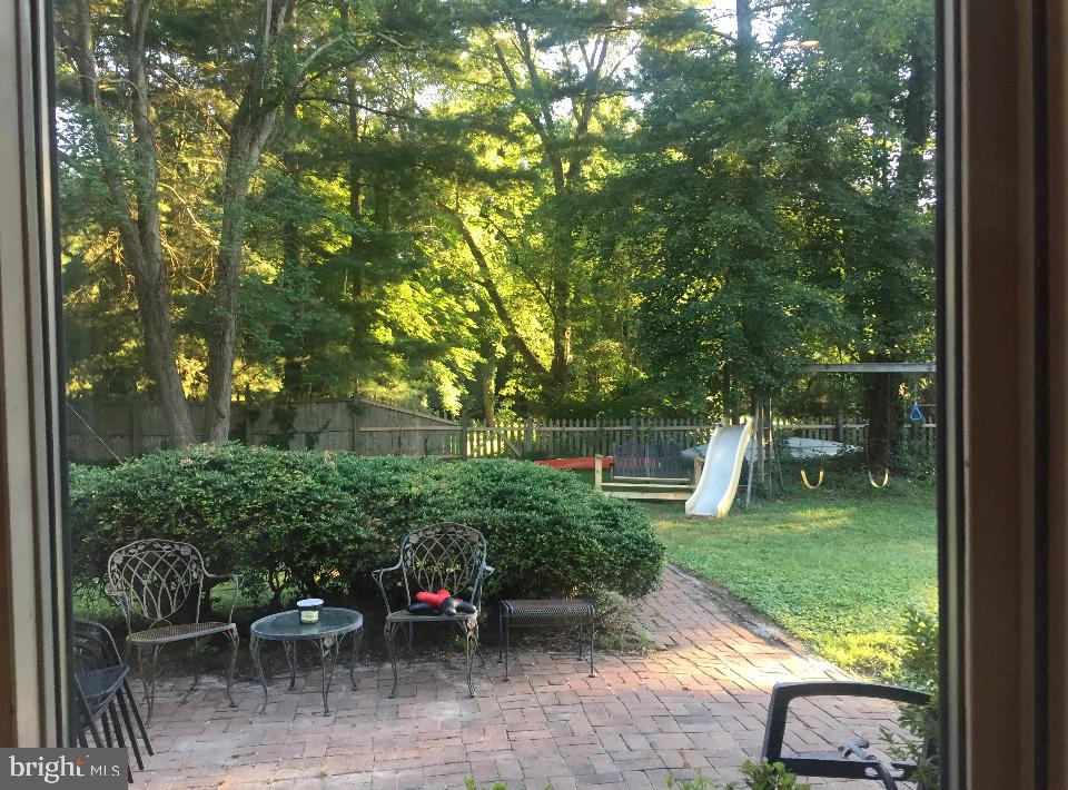 SHERWOOD FOREST - Residential