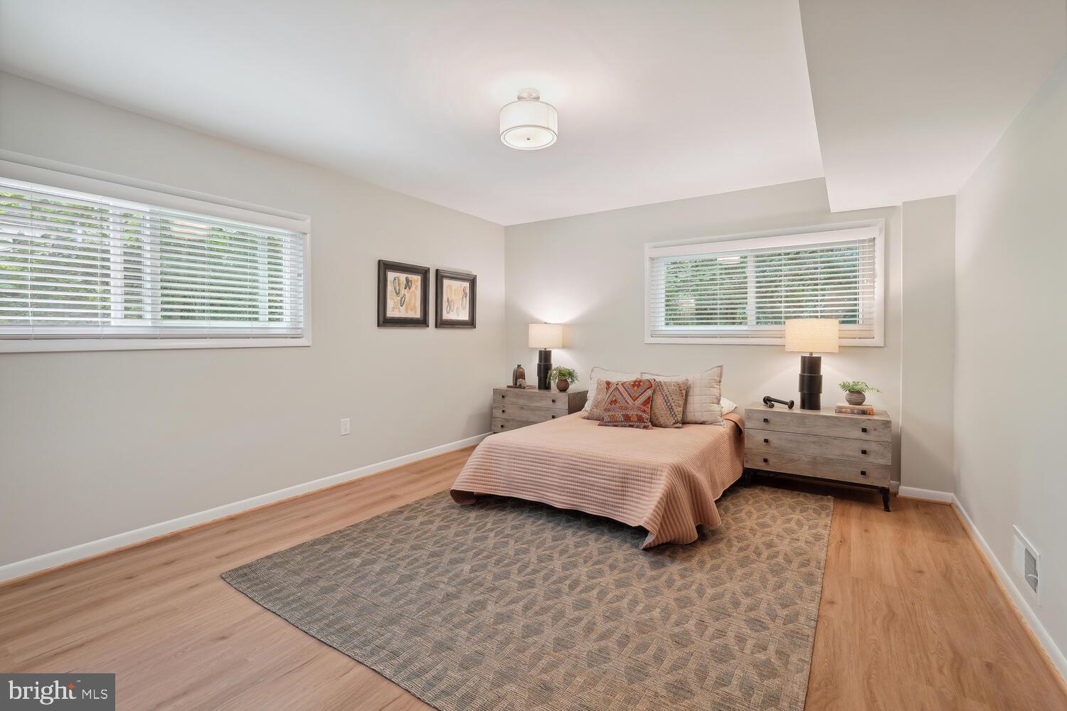 GLEN ECHO - Residential Lease