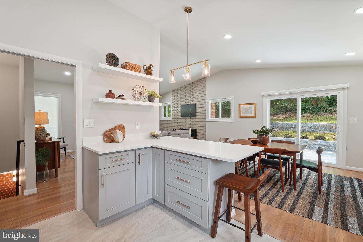 GLEN ECHO - Residential Lease