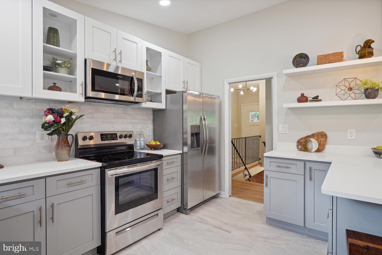 GLEN ECHO - Residential Lease