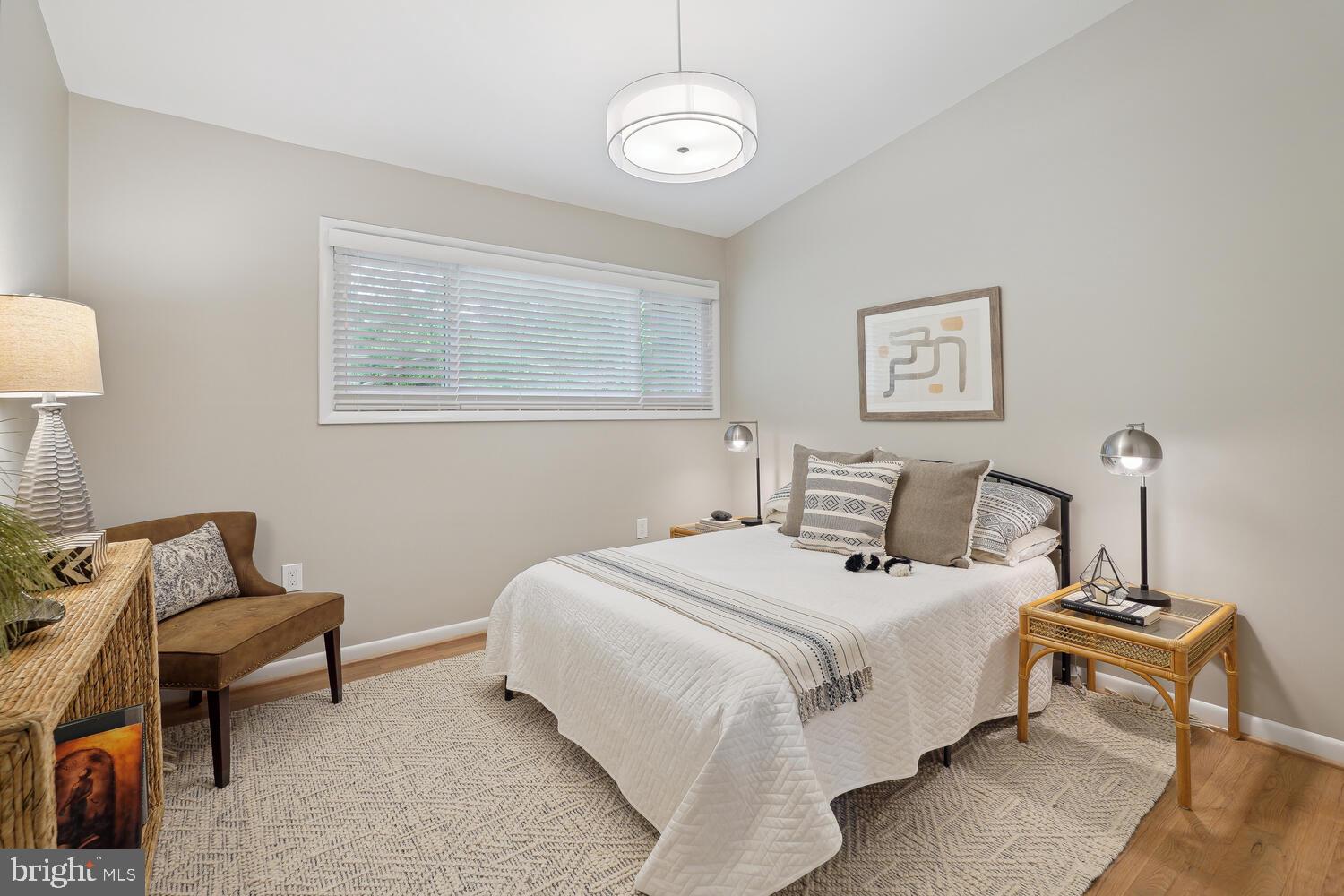 GLEN ECHO - Residential Lease