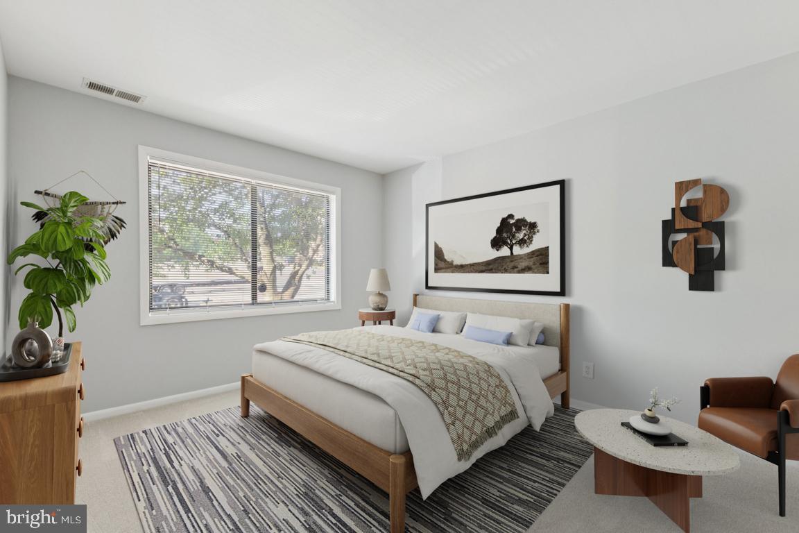 HUNTINGTON WALK - Residential Lease