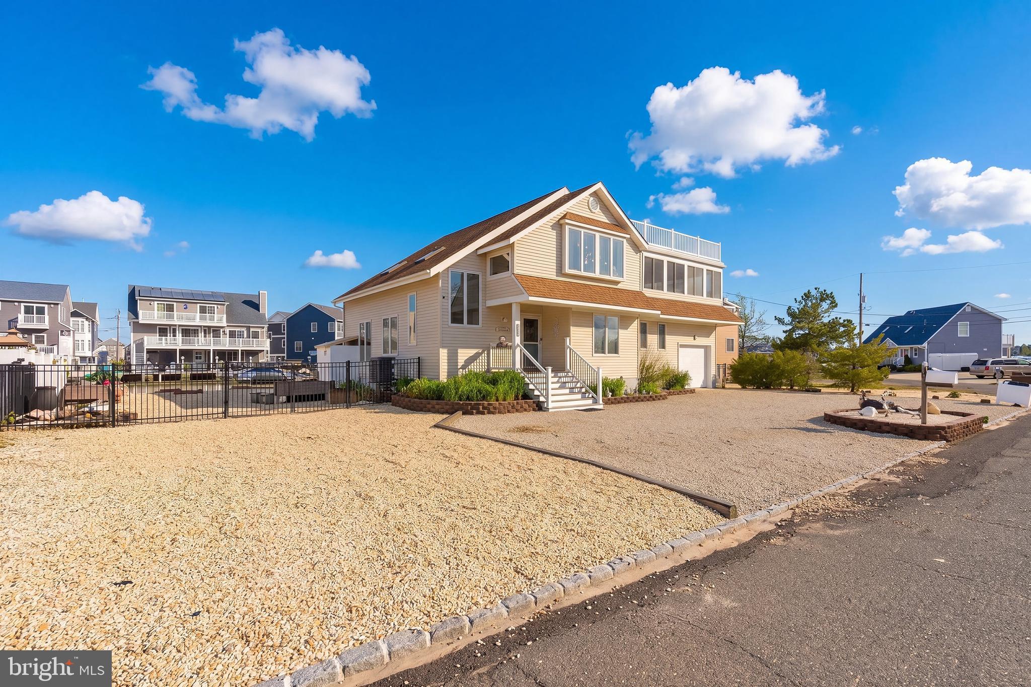 1204 NIIHAU DRIVE
