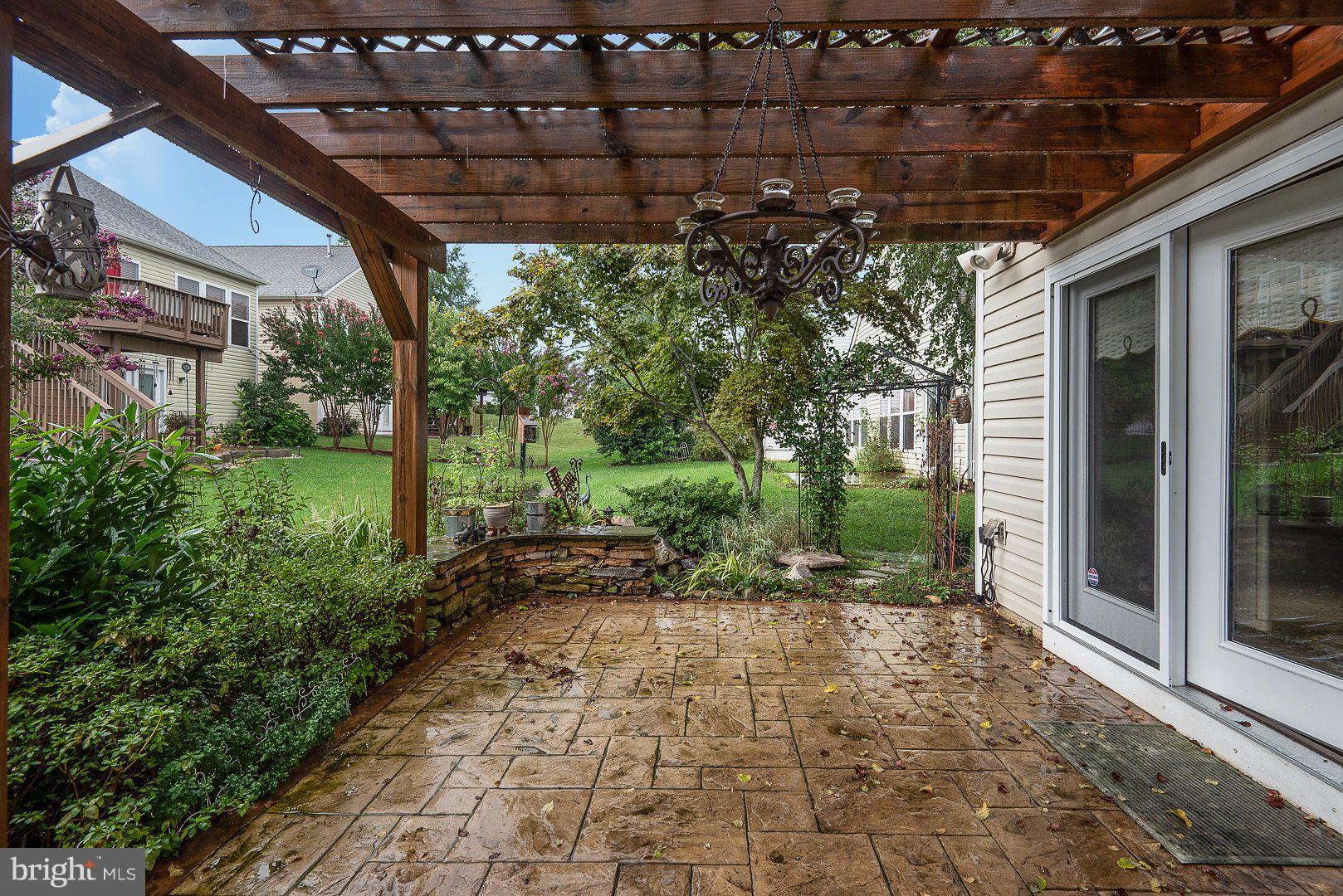 FALLS RUN - Residential