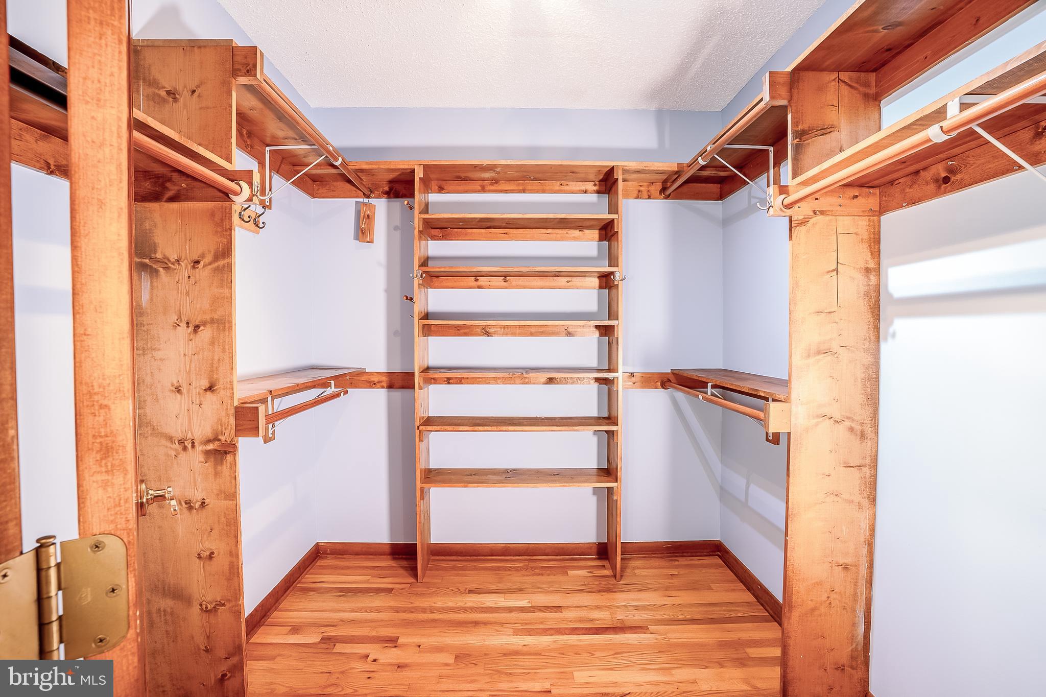 CHESTNUT RIDGE - Residential