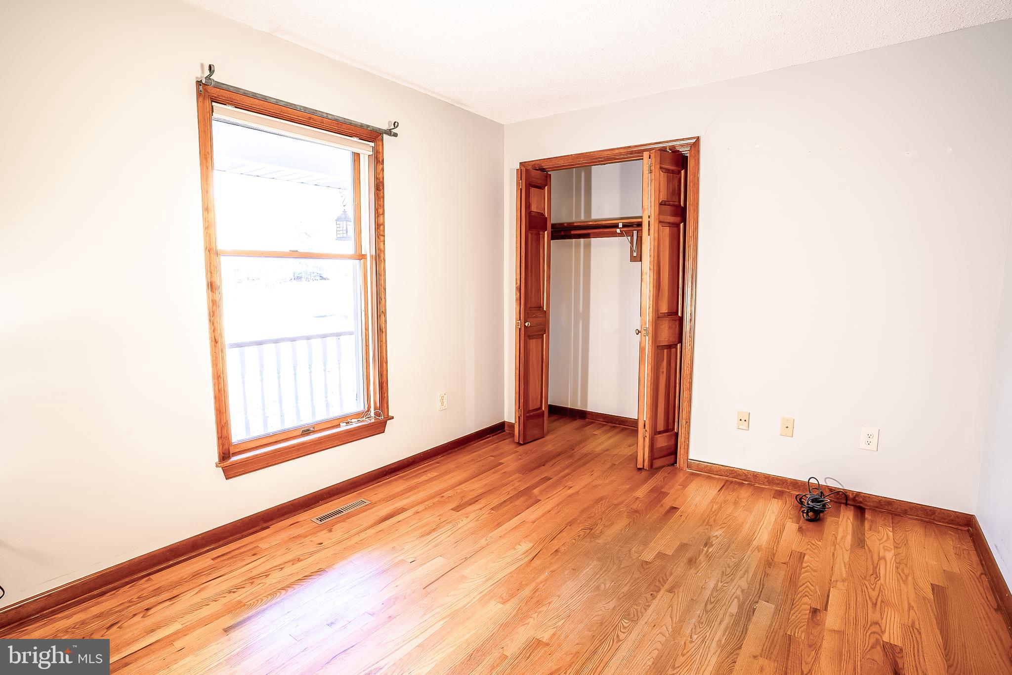 CHESTNUT RIDGE - Residential